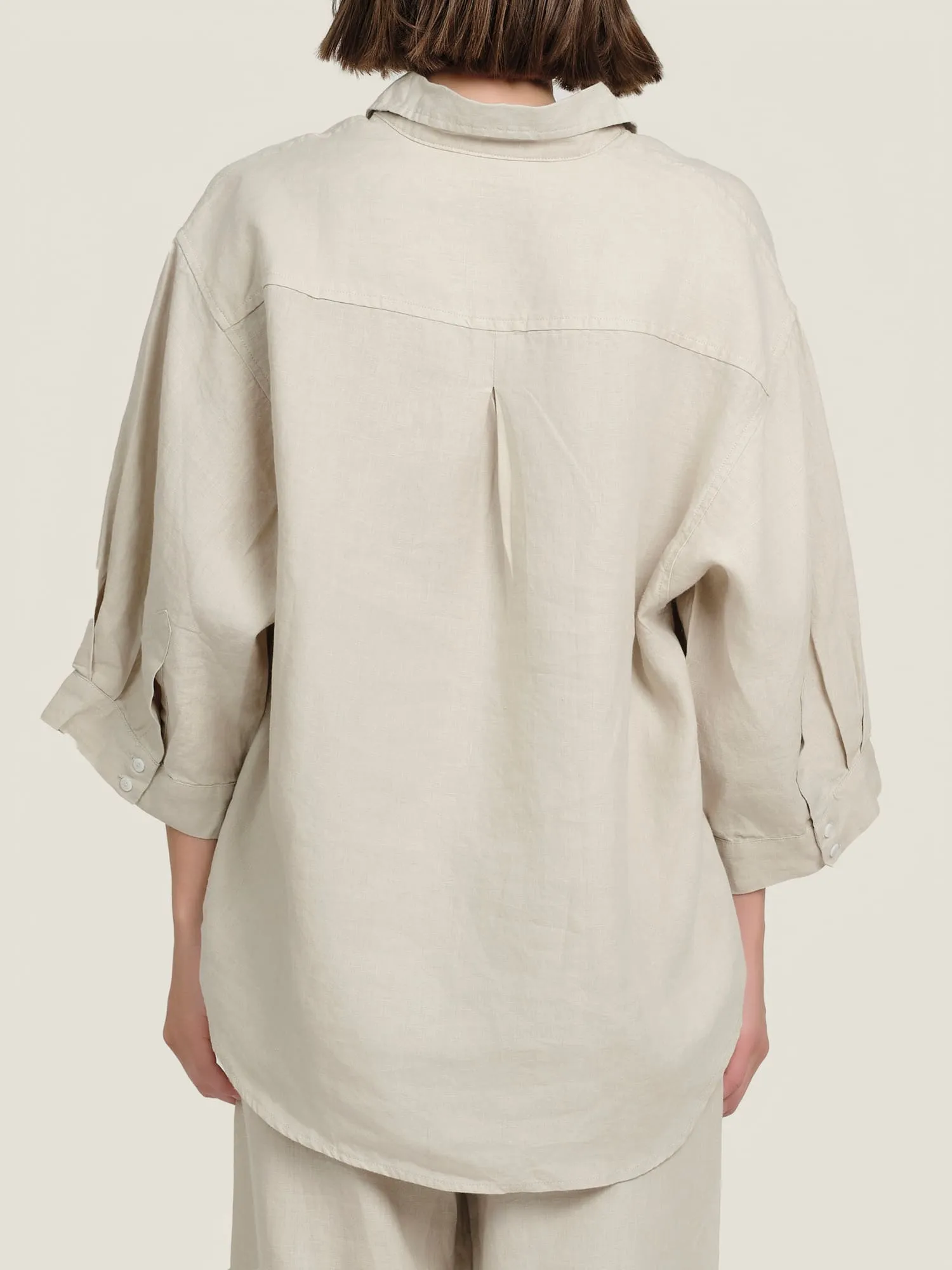 100% Linen shirt in Sand
