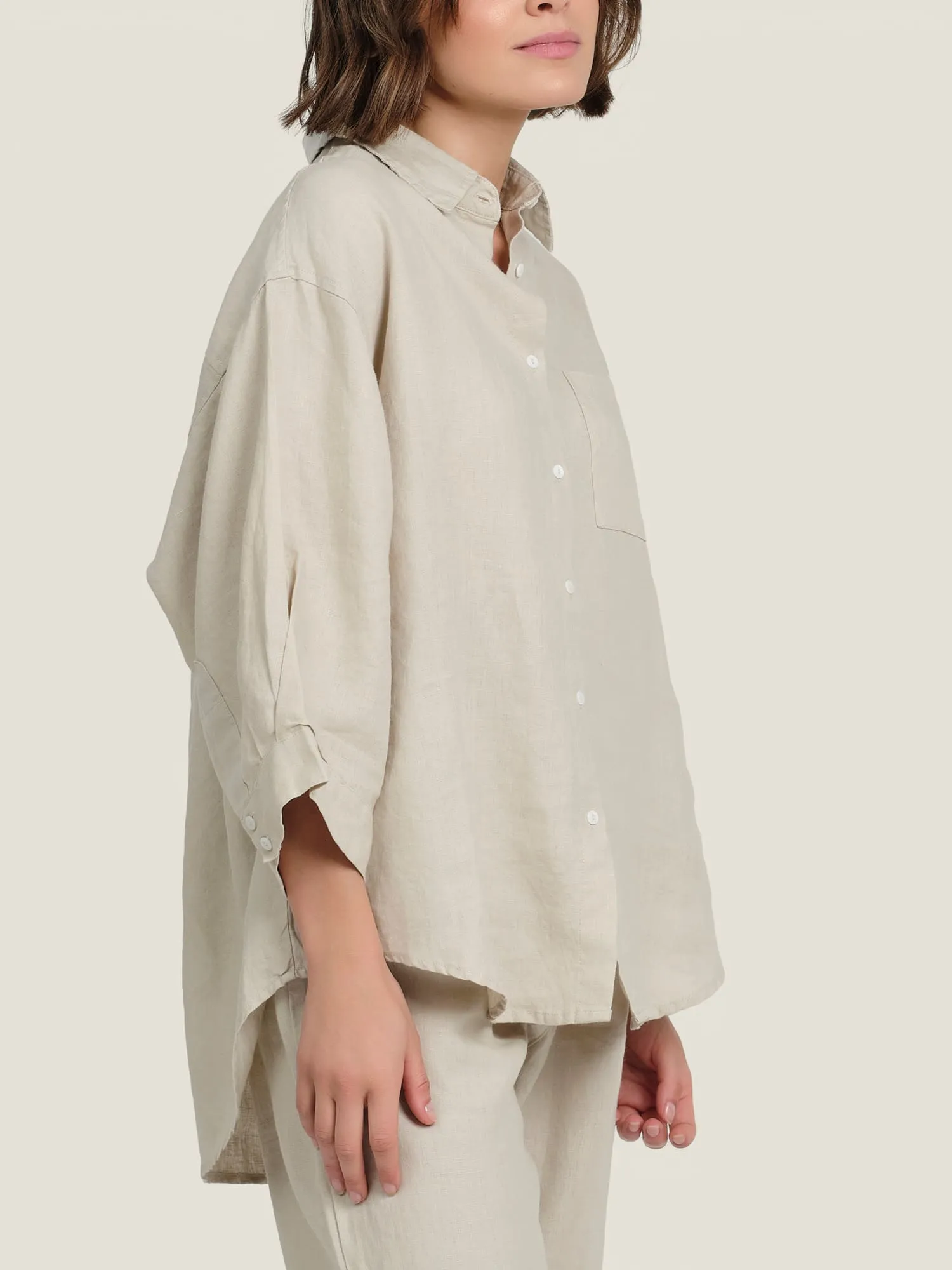 100% Linen shirt in Sand