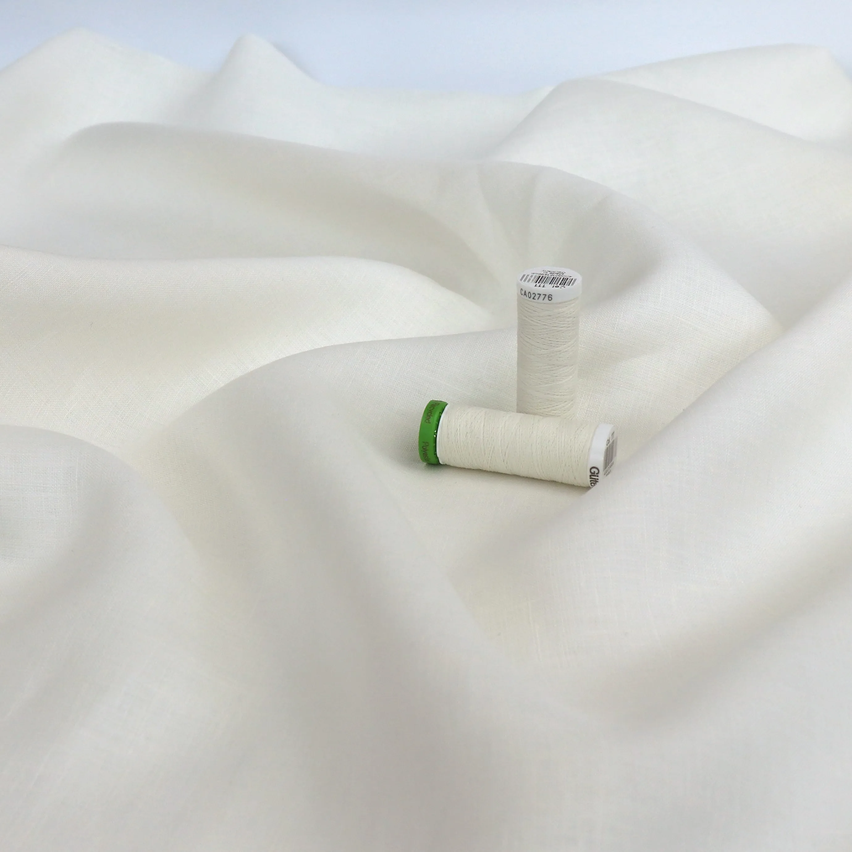 Deadstock Linen - Ivory - END OF BOLT 135cm