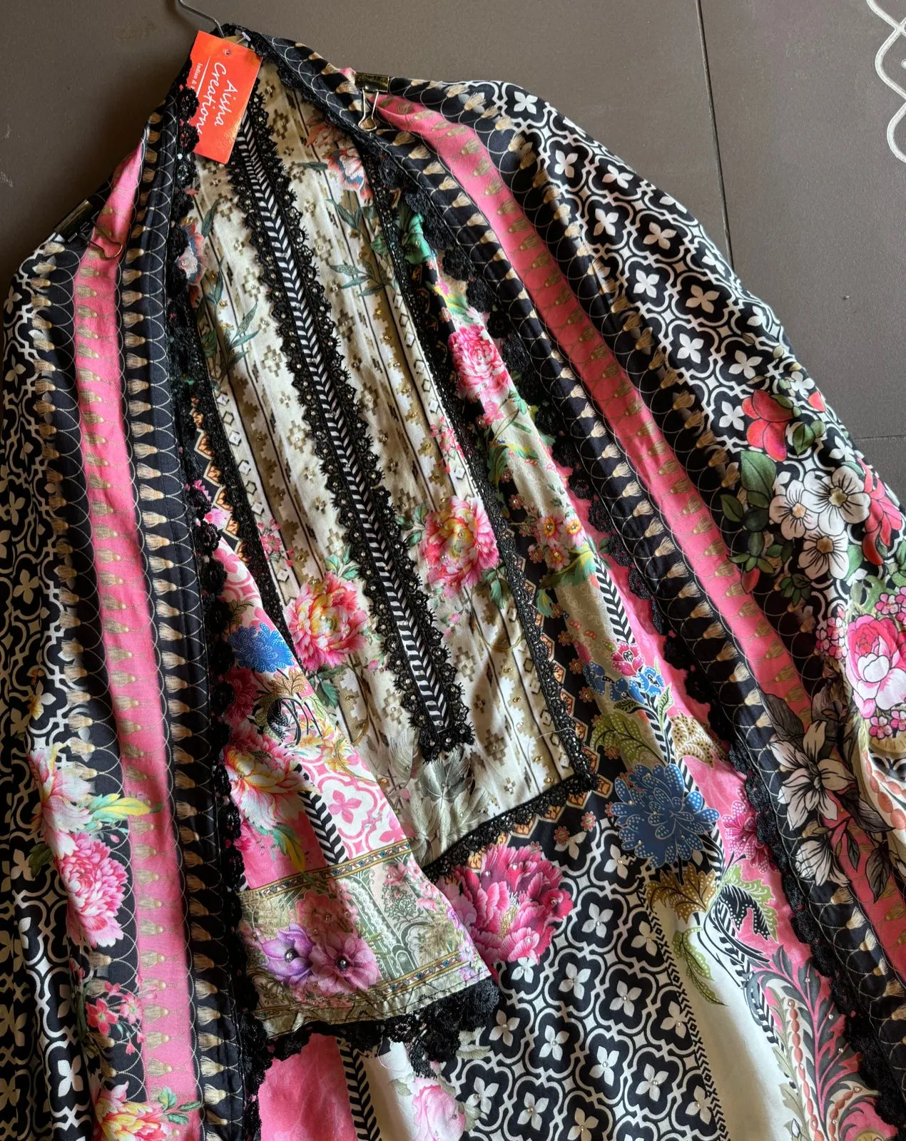Digital printed Muslin shirt with Crochia lace on the neckline