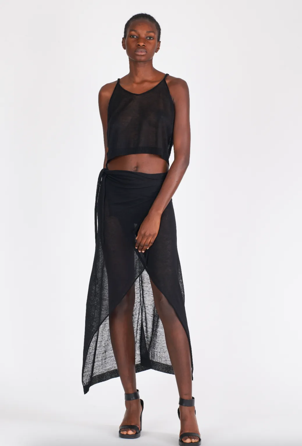Linen Short Top Thin Straps - Black