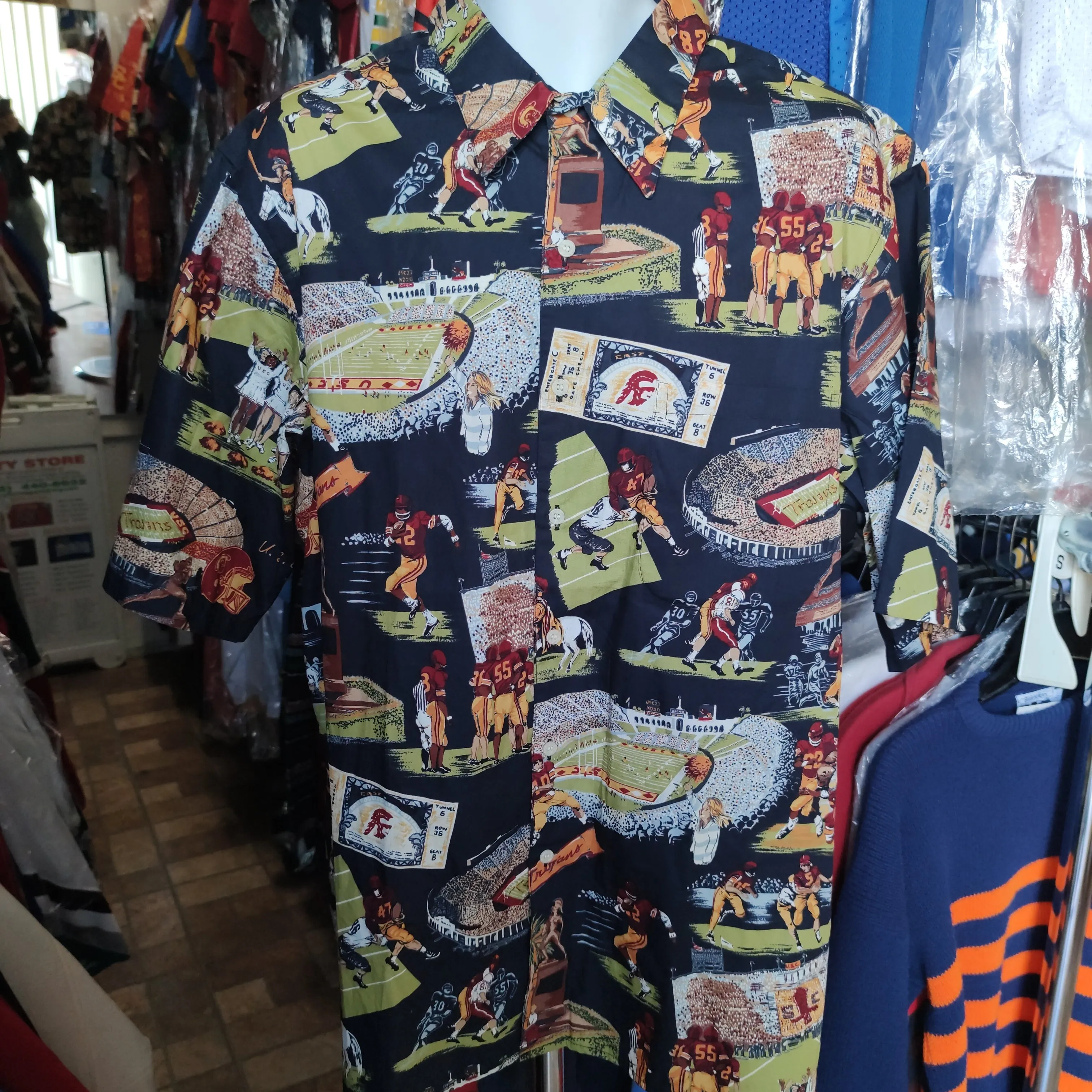 Vtg USC TROJANS NCAA Reyn Spooner Cotton Hawaiian Shirt XL (Deadstock)